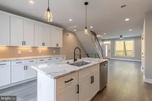 2406 N Howard St, Philadelphia, PA 19133 - Photo 7