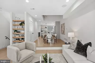 614 Brenna Walk #27, Philadelphia, PA 19123 - Photo 5