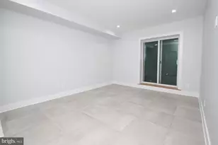 810 N Uber St, Philadelphia, PA 19130 - Photo 27