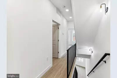 2224 N Howard Street, Philadelphia, PA 19133 - Photo 15