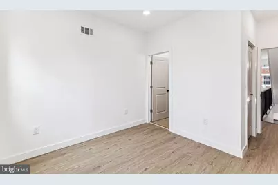 2224 N Howard Street, Philadelphia, PA 19133 - Photo 9