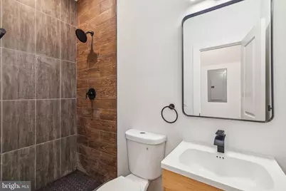417 W Cumberland Street, Philadelphia, PA 19133 - Photo 69