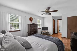 908 Ronnie Cir, Philadelphia, PA 19128 - Photo 17