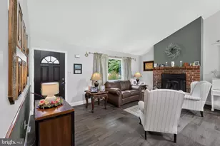 908 Ronnie Cir, Philadelphia, PA 19128 - Photo 7