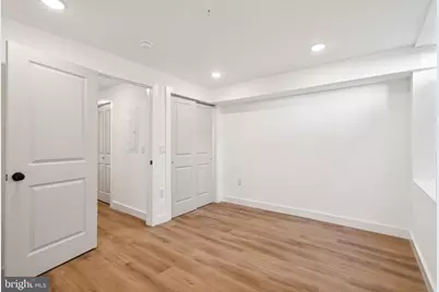 922 W Susquehanna Avenue, Philadelphia, PA 19122 - Photo 19