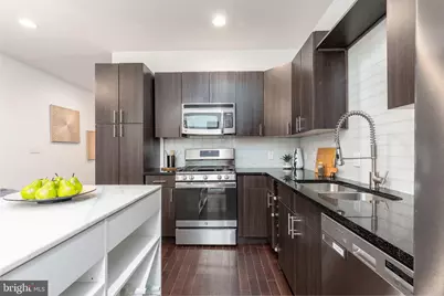 752 S Hicks Street, Philadelphia, PA 19146 - Photo 15