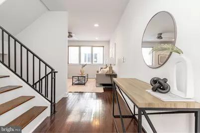 752 S Hicks Street, Philadelphia, PA 19146 - Photo 15