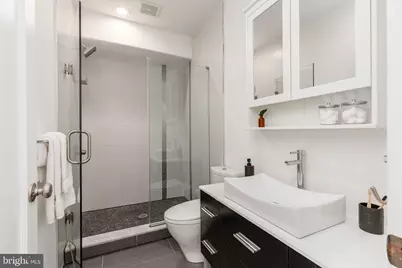 752 S Hicks Street, Philadelphia, PA 19146 - Photo 23