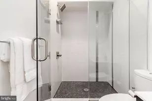 752 S Hicks St, Philadelphia, PA 19146 - Photo 23
