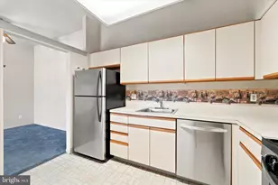 58201 Delaire Landing Rd, Philadelphia, PA 19114 - Photo 13