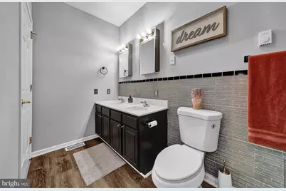 1113 N Orianna Street, Philadelphia, PA 19123 - Photo 11