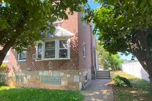 1003 Fanshawe St, Philadelphia, PA 19111 - Photo 1