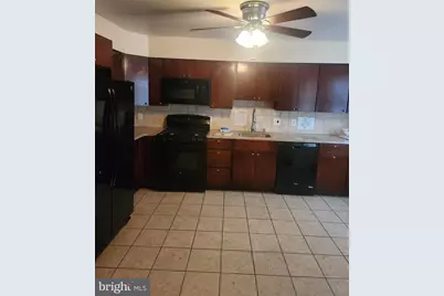 1600 W Diamond Street, Philadelphia, PA 19121 - Photo 3