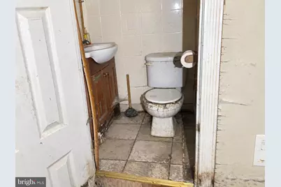 4815 N Warnock Street, Philadelphia, PA 19141 - Photo 17