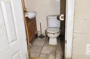 4815 N Warnock St, Philadelphia, PA 19141 - Photo 17