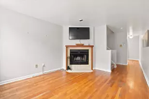 330 Monroe St, Philadelphia, PA 19147 - Photo 7
