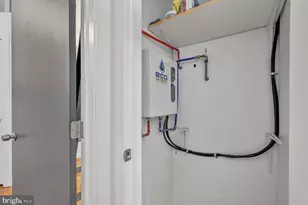 428 N 13th St, Philadelphia, PA 19123 - Photo 23