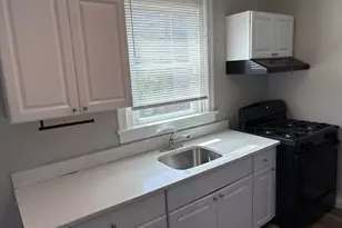5119 Hawthorne St, Philadelphia, PA 19124 - Photo 9