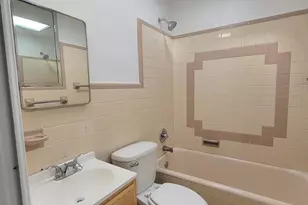 2061 Independence St, Philadelphia, PA 19138 - Photo 15