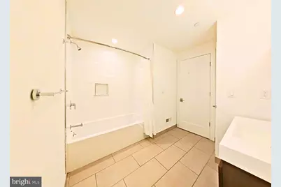 421 Wallace Street, Philadelphia, PA 19123 - Photo 23