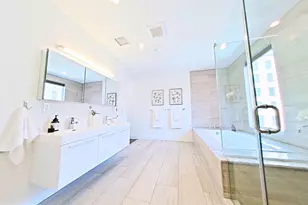 421 Wallace St, Philadelphia, PA 19123 - Photo 13