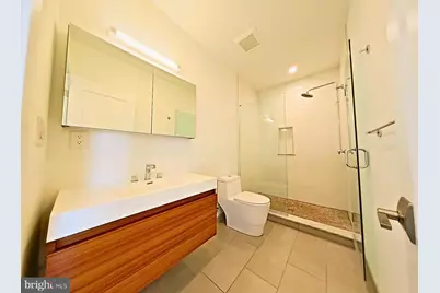 421 Wallace Street, Philadelphia, PA 19123 - Photo 27