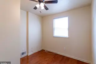 2022 S Opal St, Philadelphia, PA 19145 - Photo 21