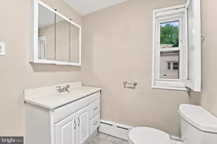 4173 Apple St, Philadelphia, PA 19127 - Photo 15