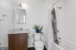 407 Fairmount, Philadelphia, PA 19123 - Photo 25