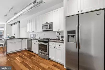 407 Fairmount, Philadelphia, PA 19123 - Photo 11