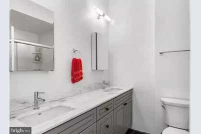 407 Fairmount, Philadelphia, PA 19123 - Photo 19
