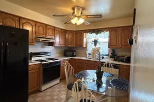 9811 Montour St, Philadelphia, PA 19115 - Photo 13
