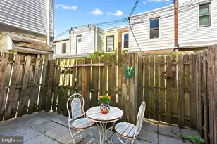 744 N Ringgold St, Philadelphia, PA 19130 - Photo 13