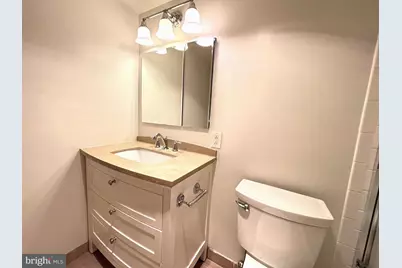 224 W Rittenhouse Square #213, Philadelphia, PA 19103 - Photo 23