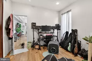 1737 N Howard St, Philadelphia, PA 19122 - Photo 19