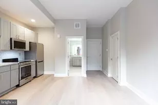 1411-6 Walnut St, Philadelphia, PA 19102 - Photo 9