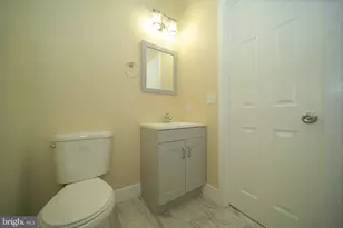 1816 W Girard Ave, Philadelphia, PA 19130 - Photo 5
