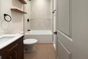 6049 Elmwood Ave, Philadelphia, PA 19142 - Photo 3