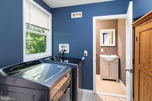 159 E Mayland St, Philadelphia, PA 19144 - Photo 11