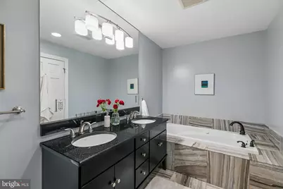 624 S 27th Street, Philadelphia, PA 19146 - Photo 17
