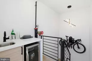 705 S 19th St, Philadelphia, PA 19146 - Photo 23