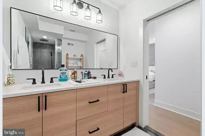 705 S 19th Street #6, Philadelphia, PA 19146 - Photo 17