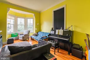 206 S 43rd St, Philadelphia, PA 19104 - Photo 13