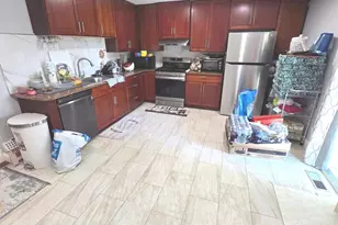 3559 Nottingham Ln, Philadelphia, PA 19114 - Photo 5