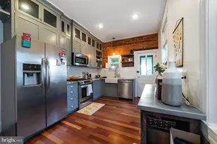 1517 E Susquehanna Ave, Philadelphia, PA 19125 - Photo 9