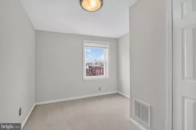 1321 E Susquehanna Avenue, Philadelphia, PA 19125 - Photo 43