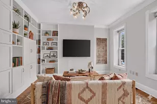 1321 E Susquehanna Ave, Philadelphia, PA 19125 - Photo 3