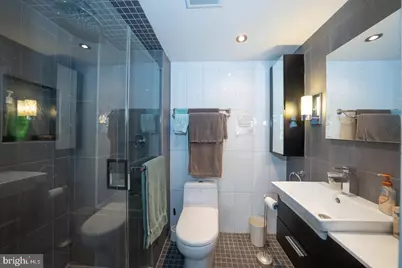 1919 Chestnut Street #1919, Philadelphia, PA 19103 - Photo 11