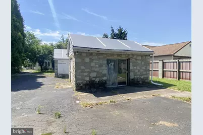 9956 Haldeman Avenue, Philadelphia, PA 19115 - Photo 13