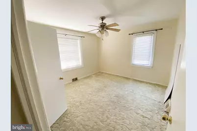9956 Haldeman Avenue, Philadelphia, PA 19115 - Photo 3